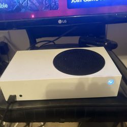 PS5/Xbox Series S Bundle