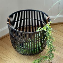 BLACK BAMBOO BASKET WITH LEATHER HANDLES 