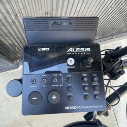 Alesis Nitro Max Electronic Drum Kit – Mesh Heads, Great Condition