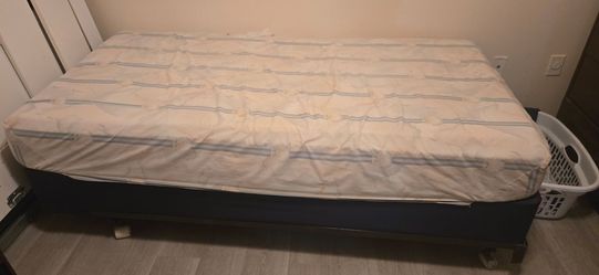 Twin Bed Mattress w Box Spring and frame