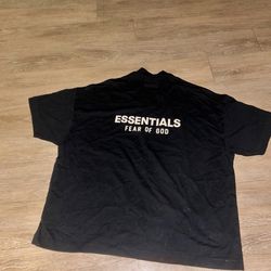 Essential shirt size L