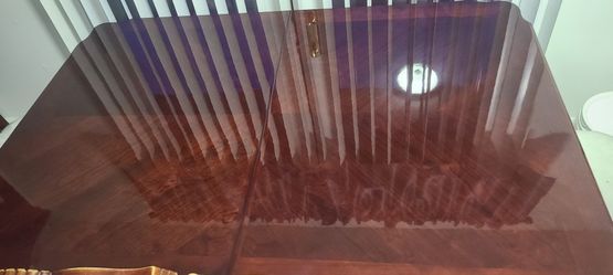 Kitchen Table With Hutch