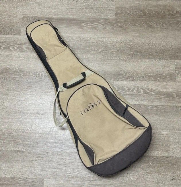 Cort/Parkwood PW310 High Quality Padded Dreadnaught Acoustic Guitar Gig Bag