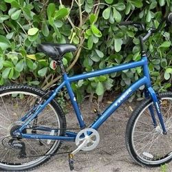 26 TREK SHIFT 1— 7 SPEED READY TO RIDE FRAME SIZE LARGE  - TUNE UP DONE ✅