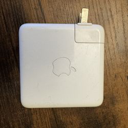 Apple Original MacBook Charger (MagSafe Power Adapter)