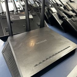 lot of 10 NETGEAR Nighthawk Wi-Fi Router AC1900 