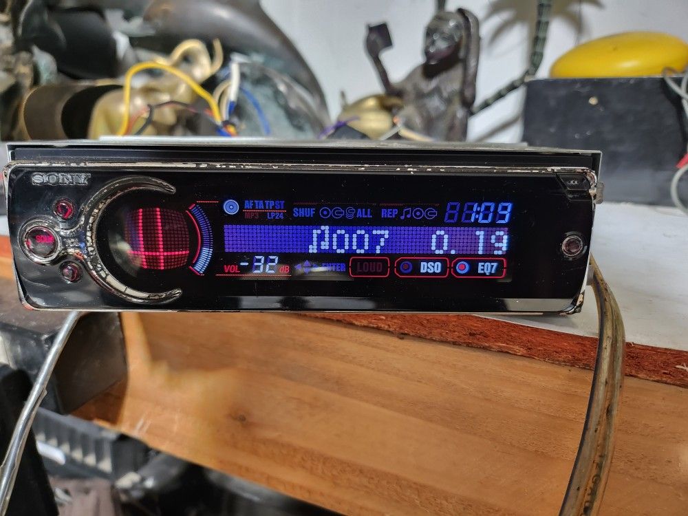 Old School Sony Cdx-ca900x