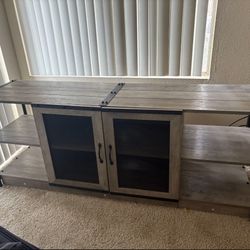 Modern TV Stand / Media Console – Storage & Shelves