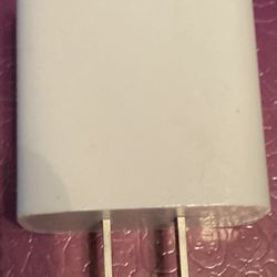 20W USB-C Power Adapter