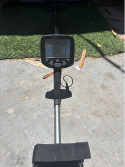 Metal detector