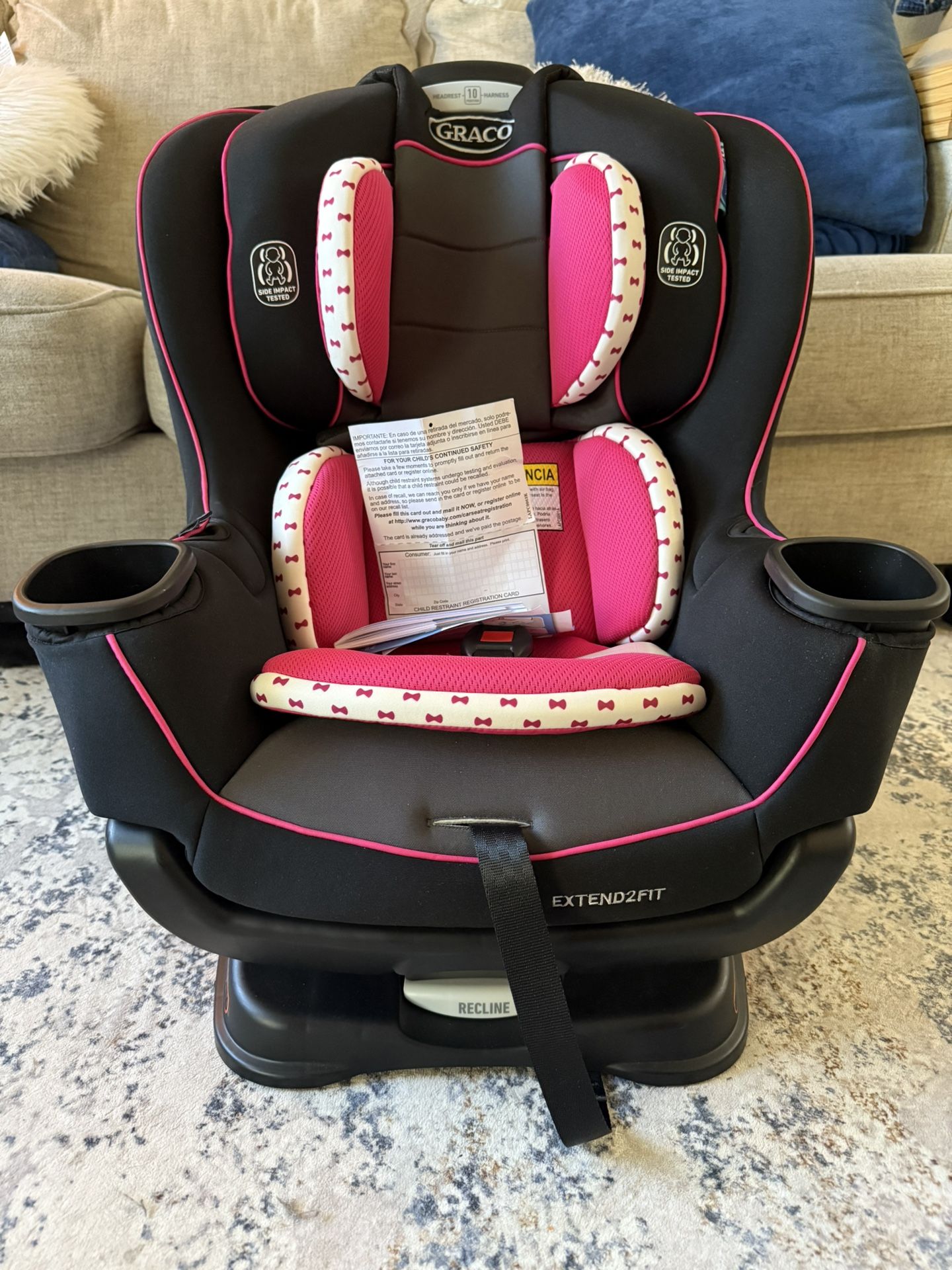 Brand New Graco Extend2Fit Kenzie, 2-in-1 Convertible Car Seat for Infants to Toddlers