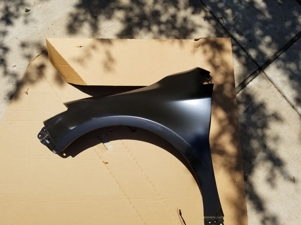 2013-2018 Toyota Avalon LEFT Front Fender