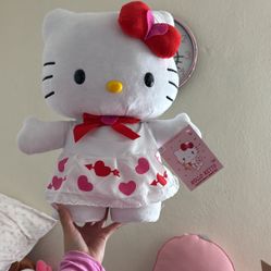 Valentine Hello Kitty Greeter