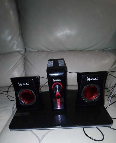 Genius GX Gaming SW-G2.1 1250 Speaker System