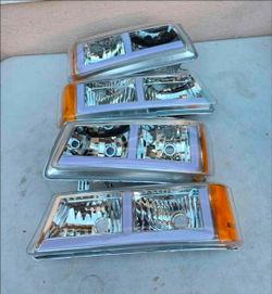 03-06 Chevrolet Silverado Avalanche Headlights Luces Micas Calaveras Faros Faroles Focos Headlamps