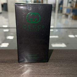 Gucci Guilty Black Essence 3.0 oz Eau De Toilette Men