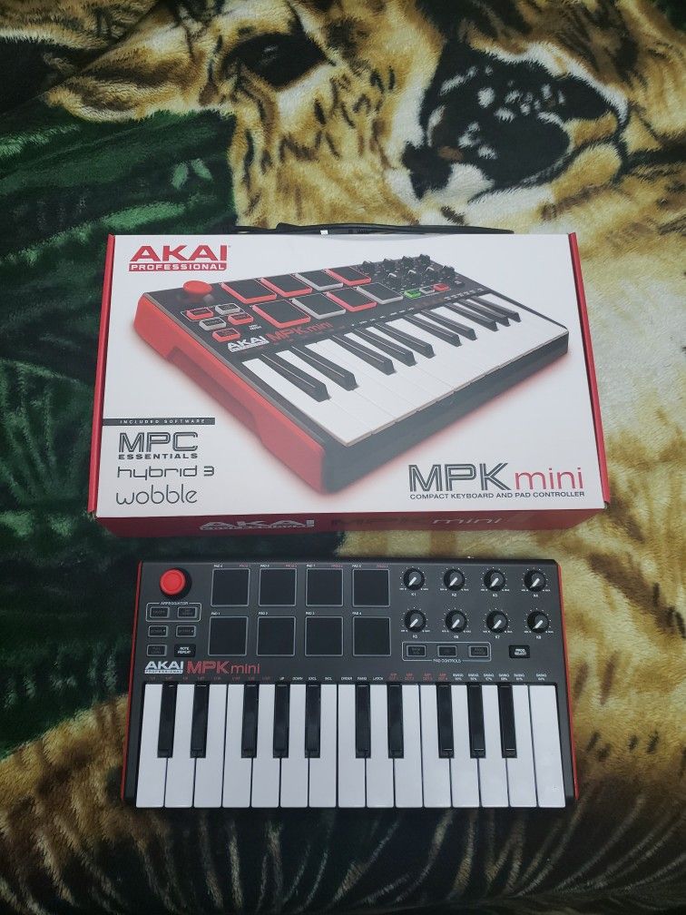 Akai MPK mini