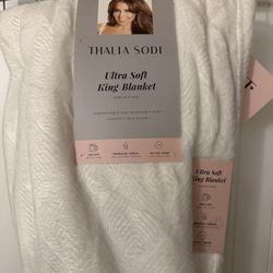 King size throw blanket