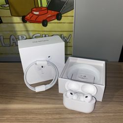 AirPods Pro 2 (brand new/sealed Box)(best Offer)