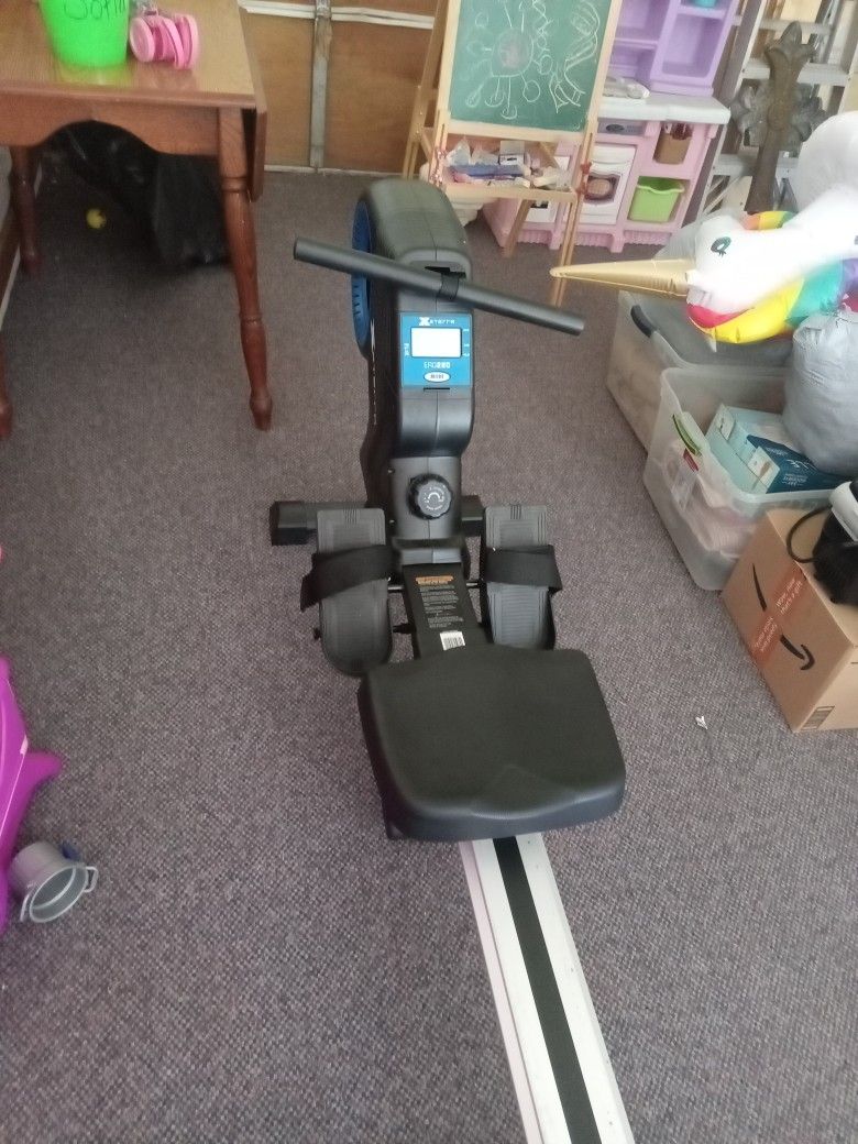 Xterra Rowing Machine