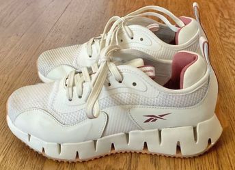 REEBOK SHOES