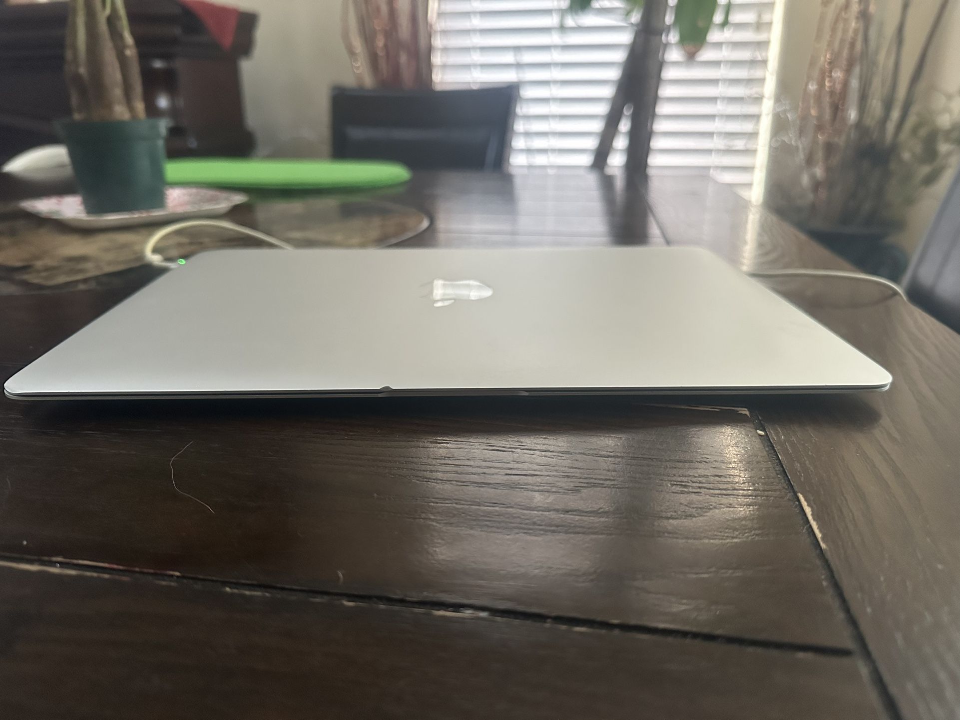 Apple MacBook Air – 13 inch (Early 2015) 💻 OS X El Capitan