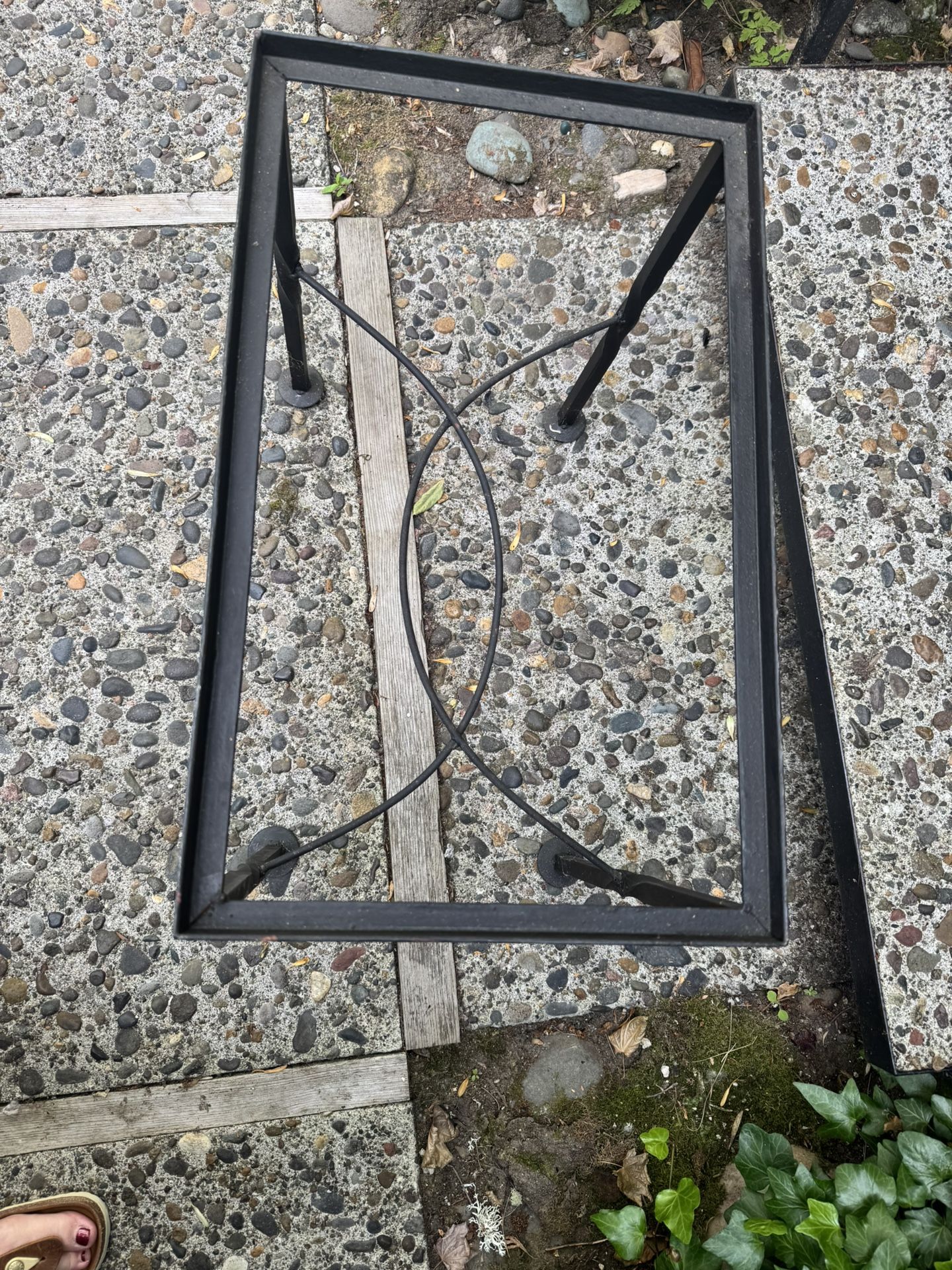 Table Frame - Free