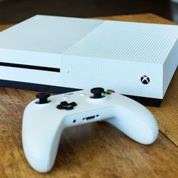 Xbox One S