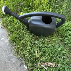 Plant Water Container 