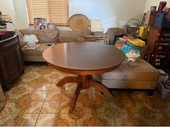Round table