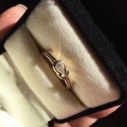1/6 CT Everlon Diamond Knot Ring 14k Gold 