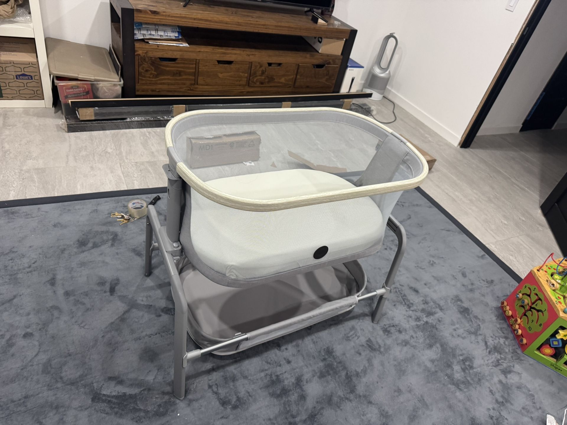 Maxi-cosi lora Bedside Bassinet