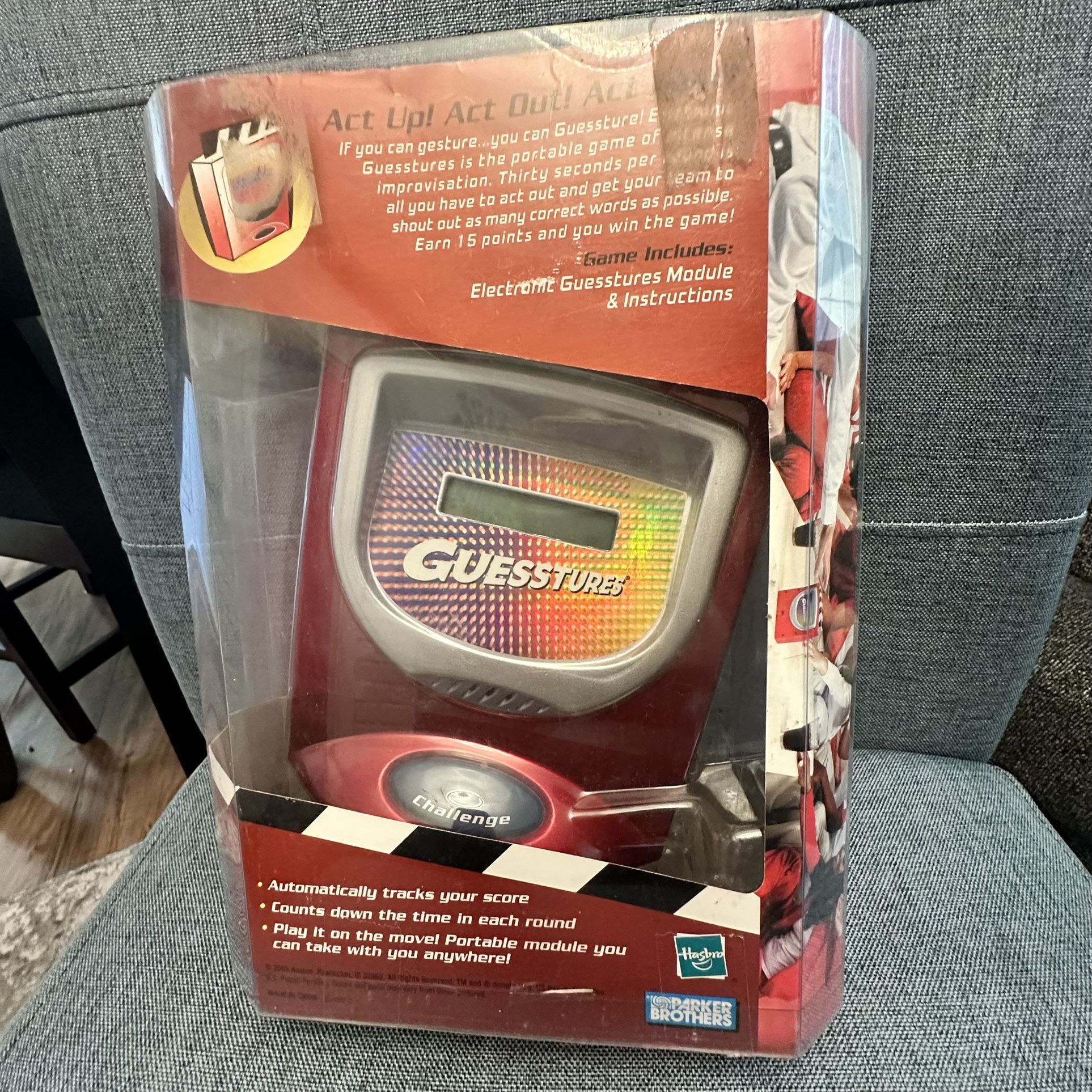 Hasbro Electronic Guesstures Game 2 Sided Display Parker Brothers 2005
