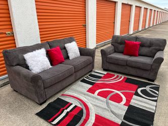 Living Room Sofa Set – Great Condition