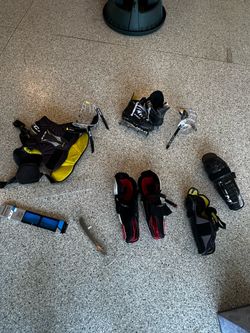 Miscellaneous hockey gear