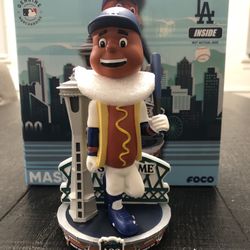 DODGERS MASCOT ALL STAR BOBBLEHEAD