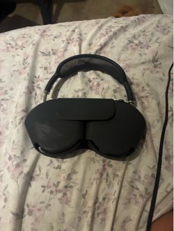 Apple headphones