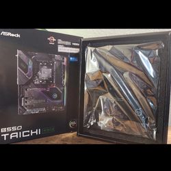 AsRock B550 Taichi Razer Edition Motherboard, Socket AM4- B550 TAICHI RAZER