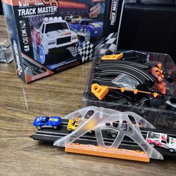 Track Master 1:64 Scale slot Racing Set.