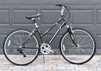 Schwinn Voyageur 21 Speed Step Hybrid