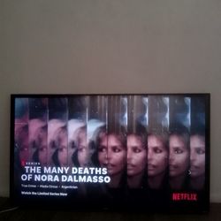 55" Hisense W Roku TV 