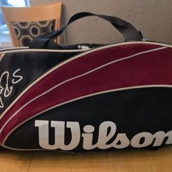 WILSON Roger Federer Team Tennis Racket Bag Red Black RF Signature 3 Compartment - Holds 6 Rackets / Racquets