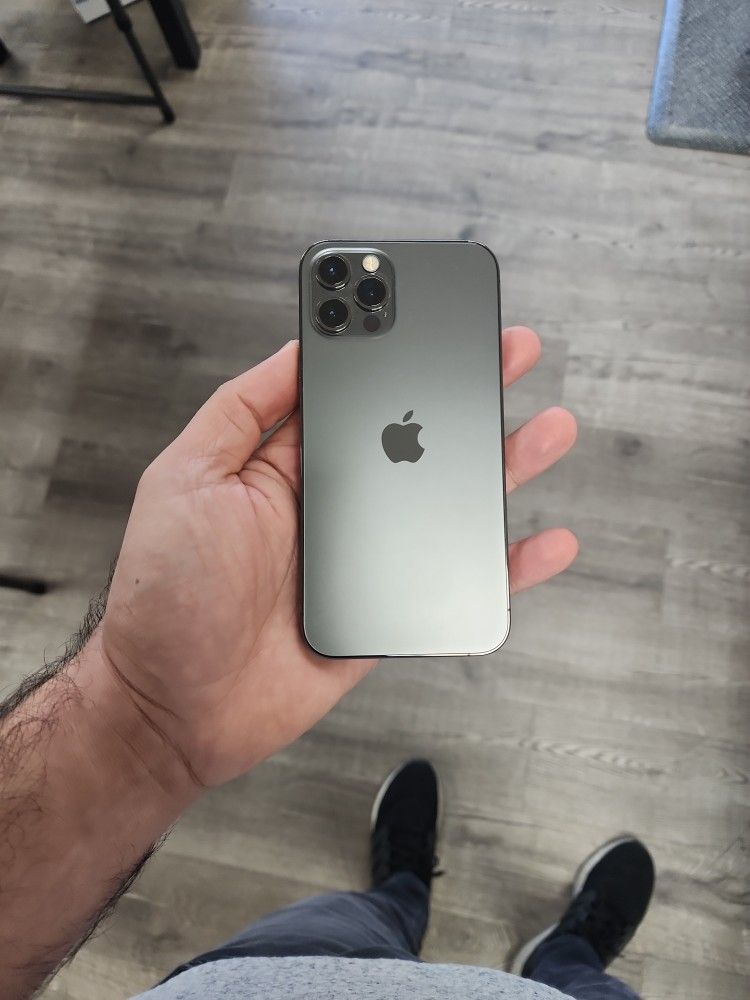 IPHONE 12 PRO 256GB. FACTORY UNLOCK ANY SIM