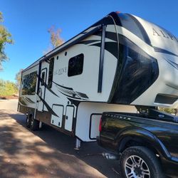 Keystone RV Avalanche 338GK 