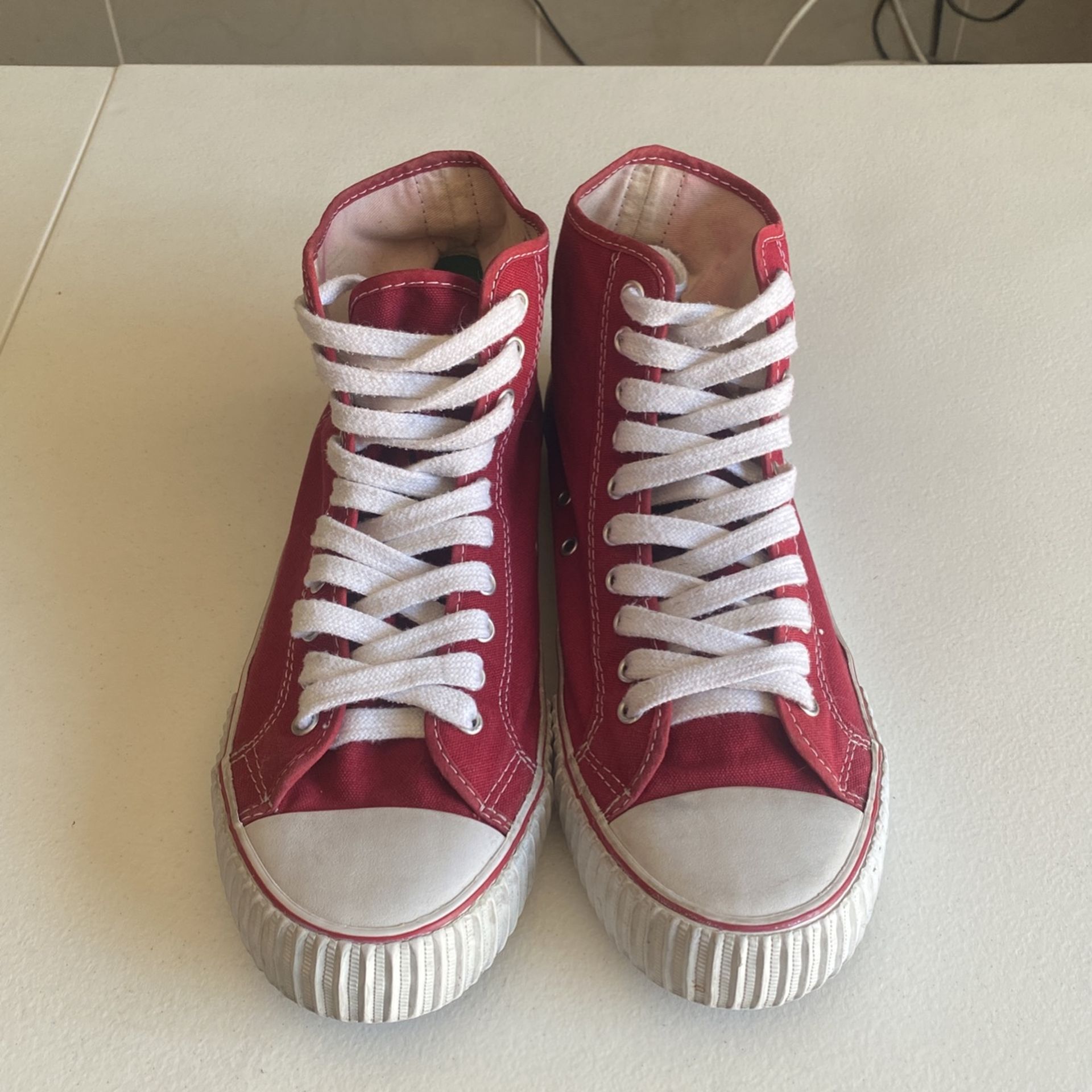 PF-FLYERS POSTURE FOUNDATION
