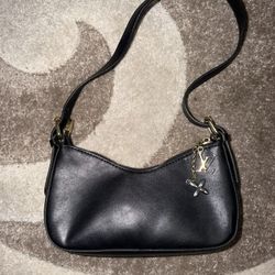 Black Designer Purse 
