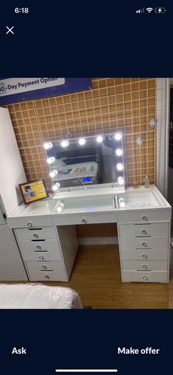 Vanity Set