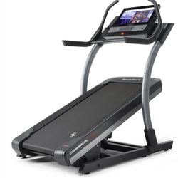 Like New NordicTrack Commercial X22i Treadmill 