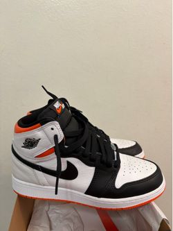 Jordan 1 size 6.5Y