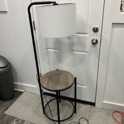 lamp for living room or bedroom in very good condition $30